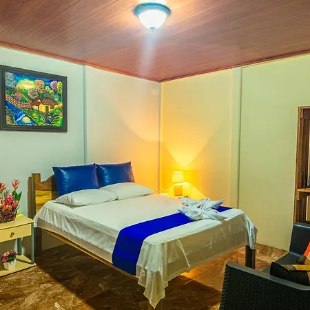 Rio Celeste Springs Blue Lodge Bijagua Exterior photo