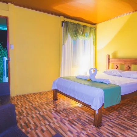 Rio Celeste Springs Blue Lodge Bijagua Exterior photo