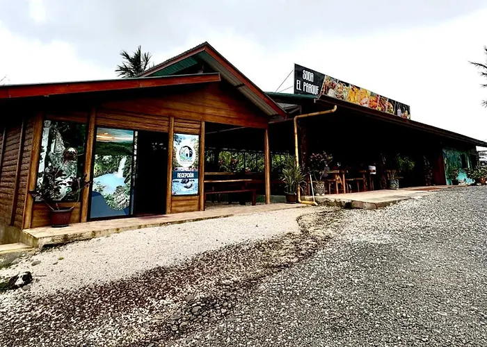 Rio Celeste Springs Blue Lodge