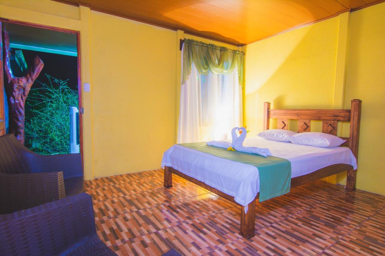 Rio Celeste Springs Blue Lodge Bijagua